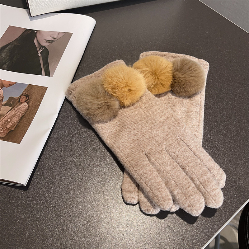 Gloves Women Wool Plaid Fox Fu - огляд і ціна Wool Glove Lined